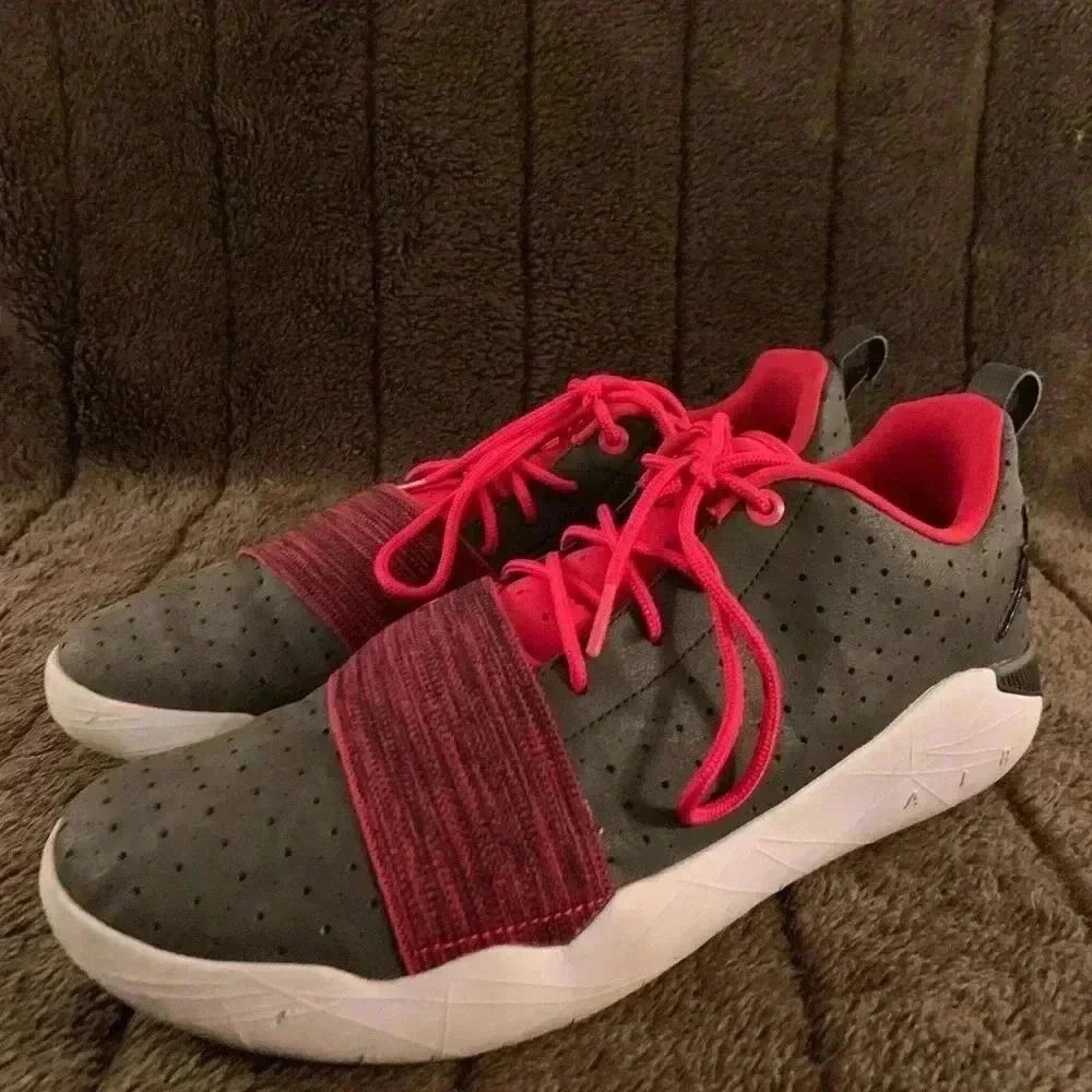 Air Jordan Shoes Breakout 23 Trainer - Picture 3 of 7